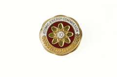 10K Yellow Gold Atomic Energy Commission 10 Years Lapel Pin/Brooch