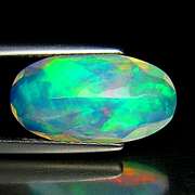 Breath taking 3.71ct full body flashing Welo Opal