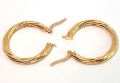 Nice Twisted Hoop Earrings in 14KT Yellow Gold