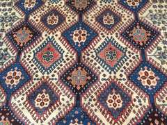 MAGNIFICENT  PERSIAN  RUG 6'.9"X 9'.3"
