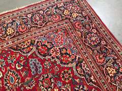 AUTHENTIC  VINTAGE PERSIAN KASHAN 4'.4" X 7'.7"