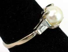 Vintage Pearl & CZ Ring in White Gold
