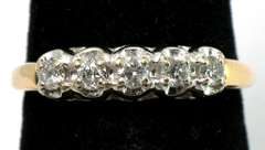 Sparkling 5-Diamond Band in 14KT Yellow Gold