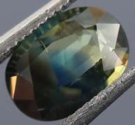 Heated only! .86ct party color Australian Sapphire