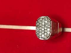 MENS 14K GOLD AND DIAMOND RING