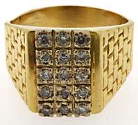 Impressive Men's 14kt Diamond Ring