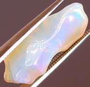 Collectors 4.3ct free form Opal vein