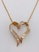 14kt Yellow Gold Diamond Pendant Necklace