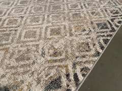 STUNNING MODERN DESIGN  RUG 8x10