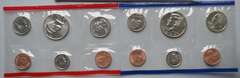2 Each US Mint Sets 1998-2002 P & D