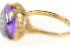 10K Yellow Gold Ornate Retro Oval Amethyst Solitaire Cocktail Ring