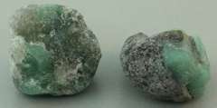 Splendid 25.59ct raw Emerald in matrix