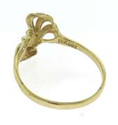 Lovely Yellow Gold Bow Ring