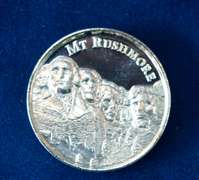 2 OZ Silver Round High Relief Mount Rushmore