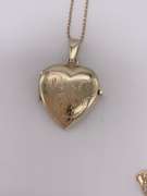 14kt Yellow Gold Heart Locket Pendant Necklace