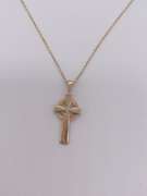 14kt Yellow Gold Cross Pendant Necklace