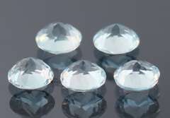 5 piece 5.03ct glittering sky blue Topaz set