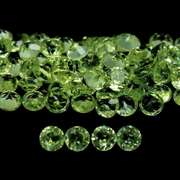 Brilliant 5.24ct set of matched emerald cut Peridot