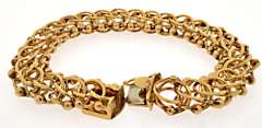 Charming 14kt Yellow Gold Interlocking Multi-Link Bracelet