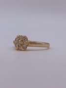 Beautiful 14kt Gold & Diamond Ring