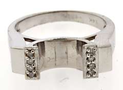 Modern 14kt Diamond Band