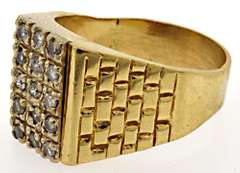 Impressive Men's 14kt Diamond Ring