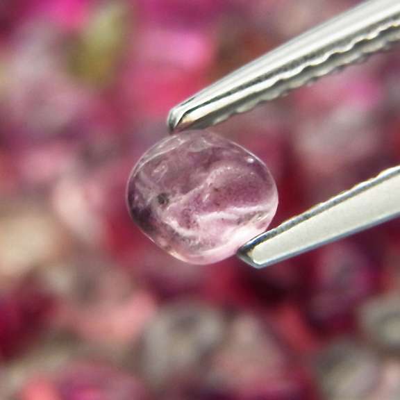 UNHEATED! UNSHAPED! 30.25ct fancy color Sapphire set
