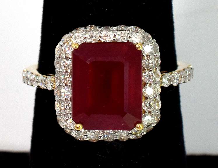 Wonderful 14KT YG Ruby & Diamond Ring
