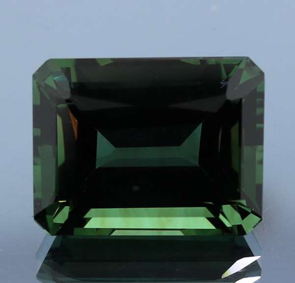 Heavy 31.46ct created green blue Amethyst