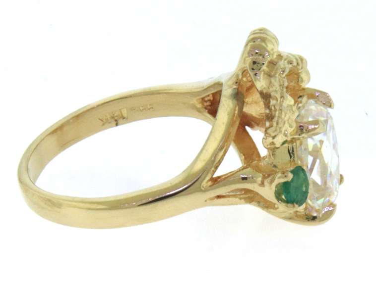 Wonderful Yellow Gold Glass Ring w Green Stone and Leaf Details