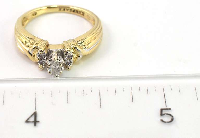 Lovely 0.12CTW Diamond Ring in 14KT Yellow Gold