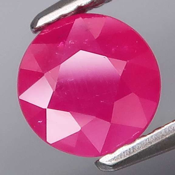 Simply amazing 1.27ct violet pink Ruby solitaire