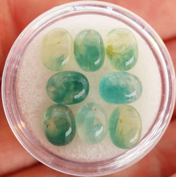 Wow! 10.55ct 8pc multi-color Grandidierite set