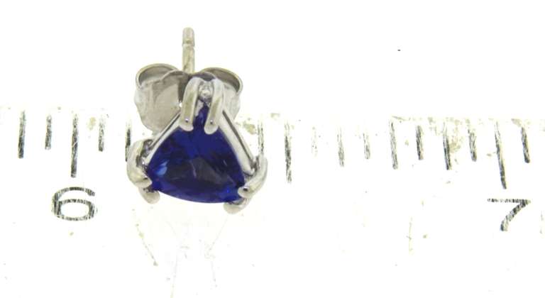 Graceful White Gold Tanzanite Stud Earrings
