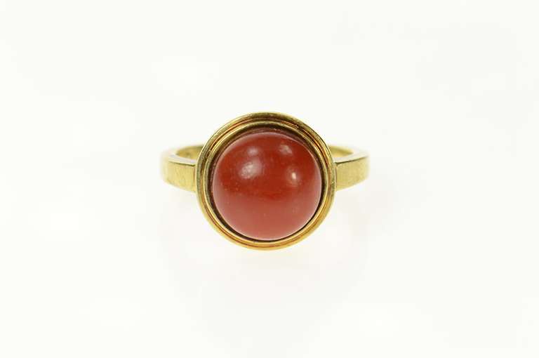 14K Yellow Gold 1960's Retro Cinnabar Cabochon Statement Ring