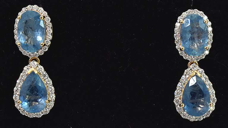Striking Aquamarine & Diamond Earrings in 14KT Yellow Gold
