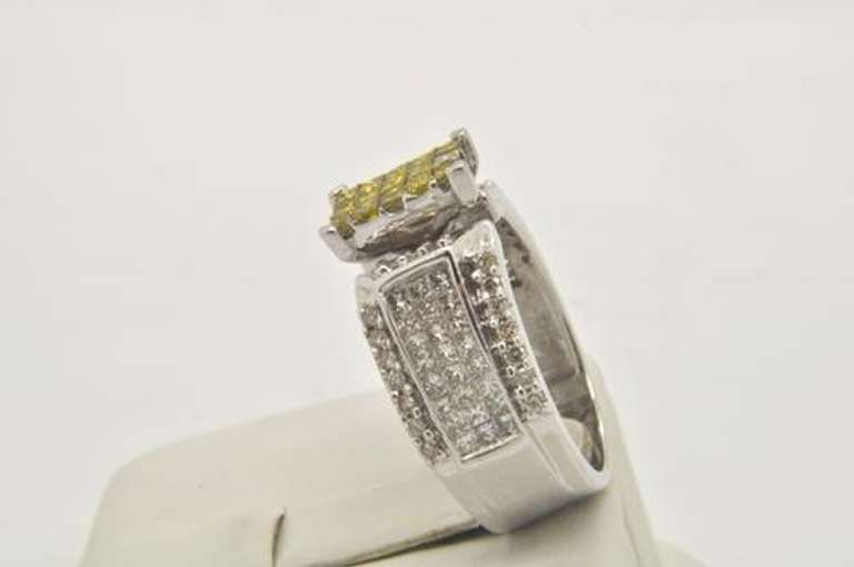 LADIES WHITE AND YELLOW DIAMOND RING