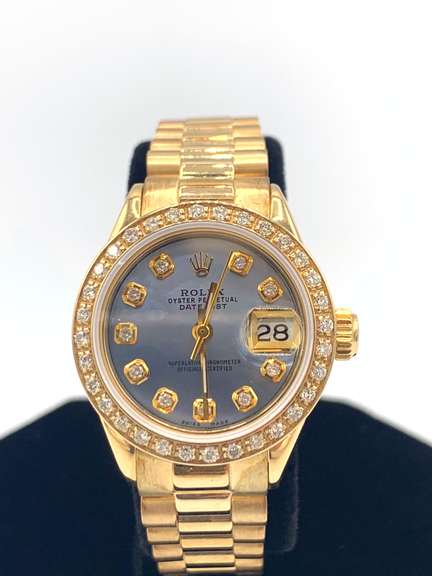 Ladies Diamond Datejust Rolex in 18KT Gold