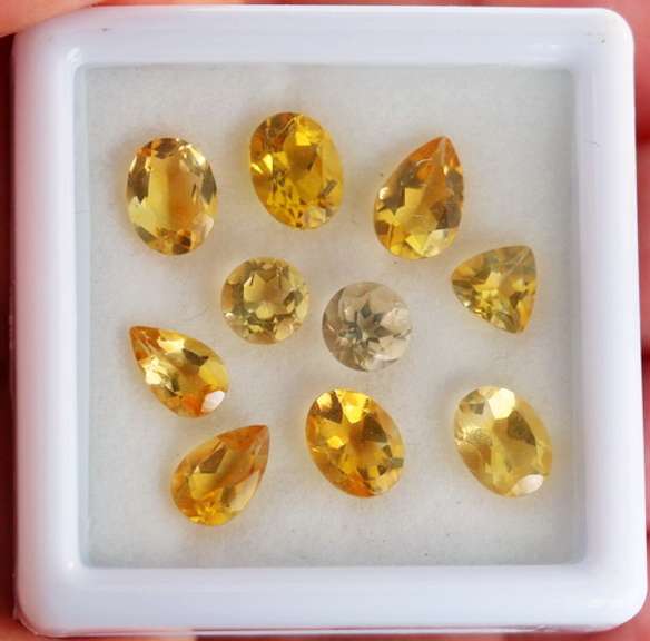Glittering 9.35ct 10 piece assorted Citrine parcel