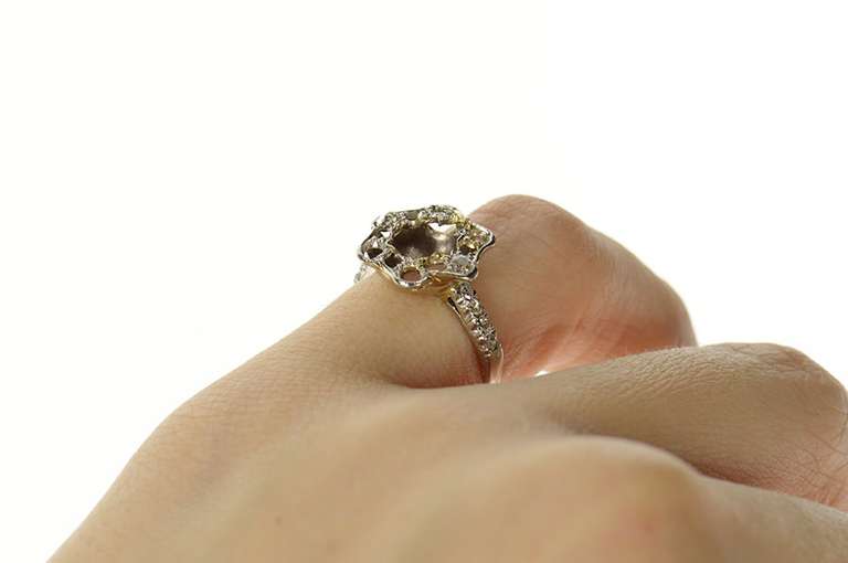 Platinum Victorian Diamond Scalloped Engagement Setting Ring