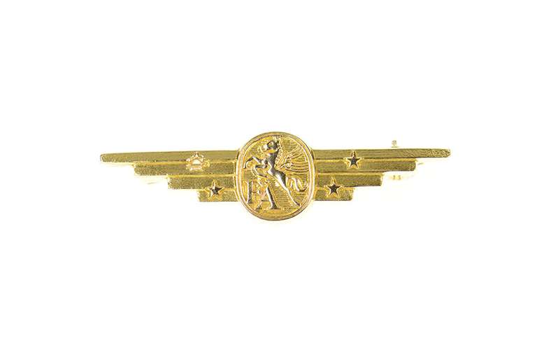 10K Yellow Gold Pegasus Association Football Club Bar Pin/Brooch
