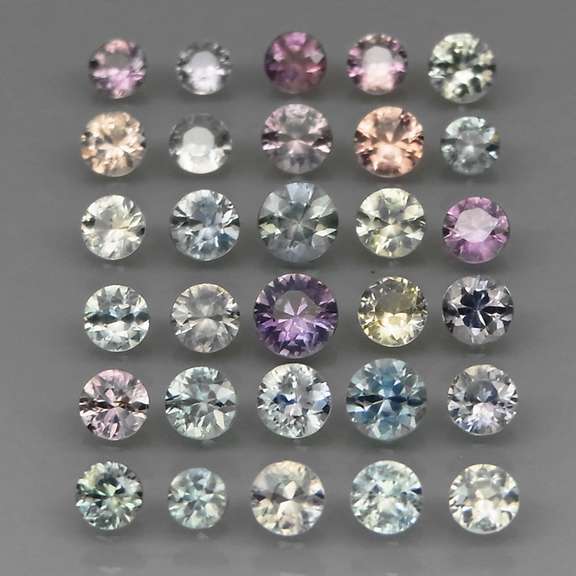 Fancy color 4.36ct UNHEATED VS Sapphire set