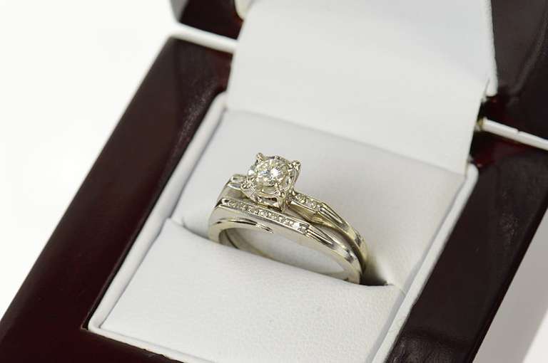 14K White Gold 0.28 Ctw Diamond Engagement Bridal Set Ring