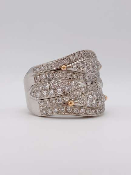 18kt Solid White Gold Diamond Ring- 2.6+ CTW