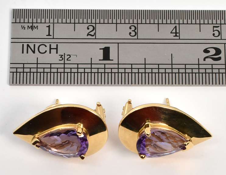 Beautifully Made Amethyst Earrings