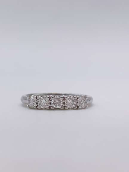 14kt Solid White Gold Diamond Ring
