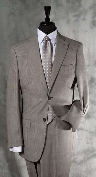 Stylish Glen Plait, Comfort Fit Suit, Made in Italy
