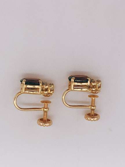 14kt Yellow Gold Earrings
