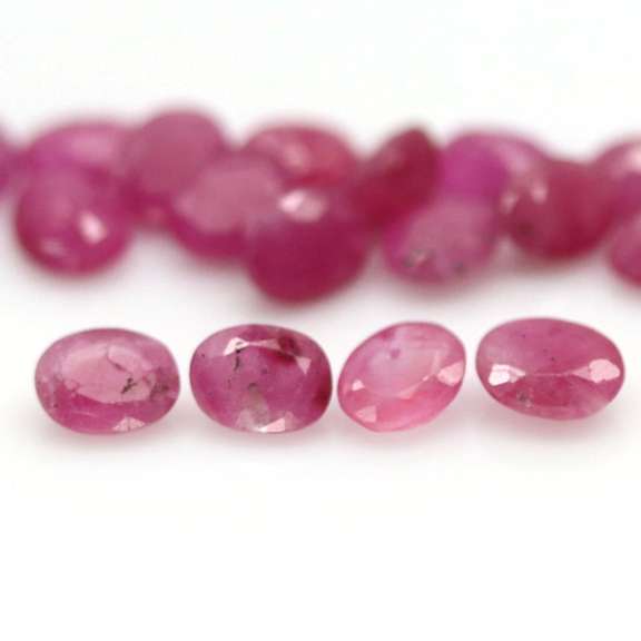 Heated only! 6.29ct pinkish red Ruby set