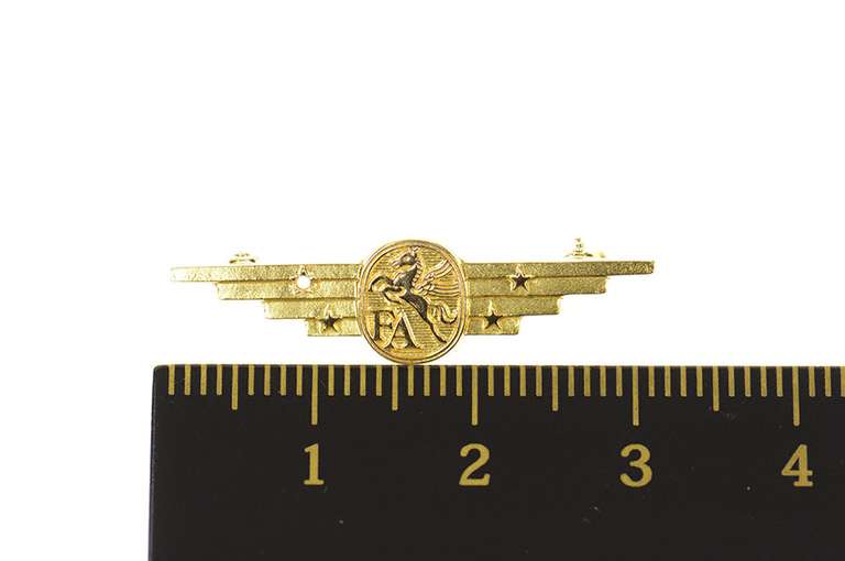 10K Yellow Gold Pegasus Association Football Club Bar Pin/Brooch